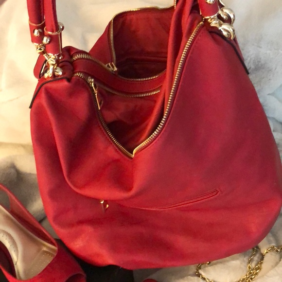 shoulder bag semi new ,I used it once - Picture 1 of 13